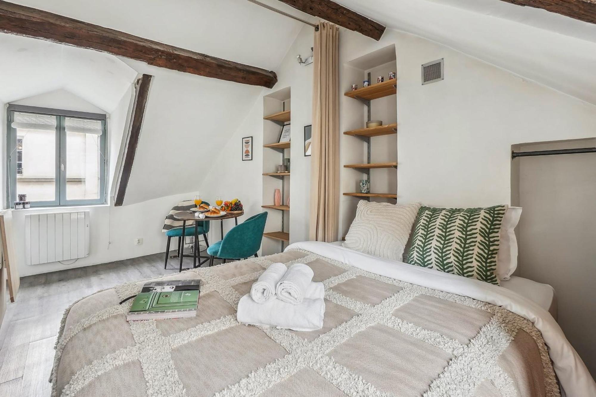 Place Des Vosges & Le Marais - Cityapartmentstay ปารีส ภายนอก รูปภาพ